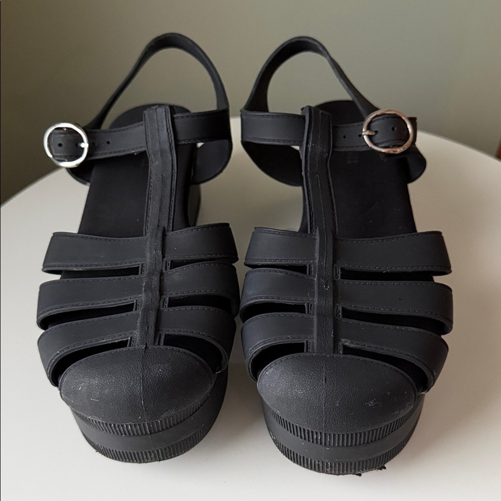 Jeffrey Campbell Candied Black Matte Chunky Platform Sturdy T-Strap Fisherman - Picture 5 of 16
